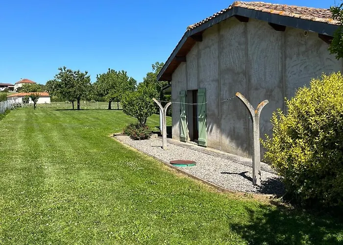 Avec Piscine Vakantiehuis