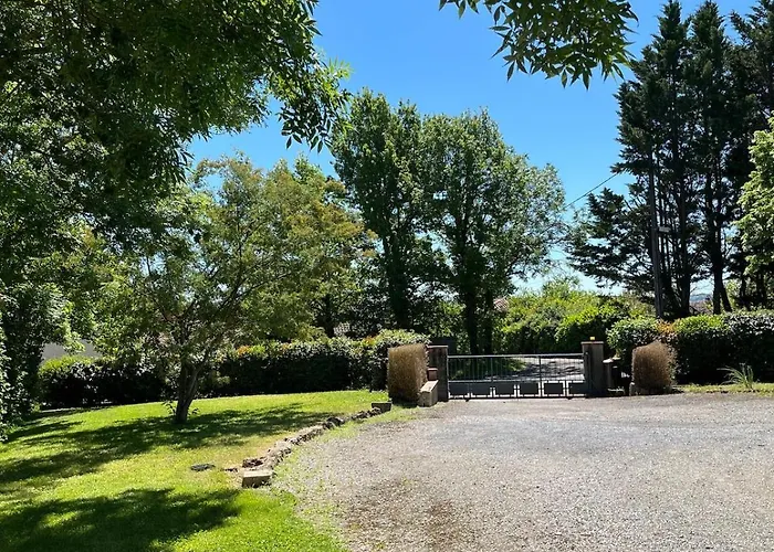 Avec Piscine * Saramon