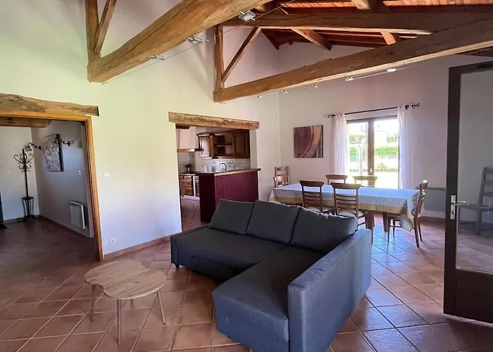 Avec Piscine Saramon